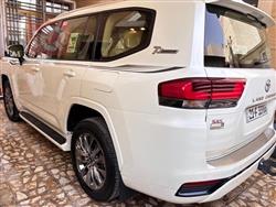 تۆیۆتا لاند کروزەر